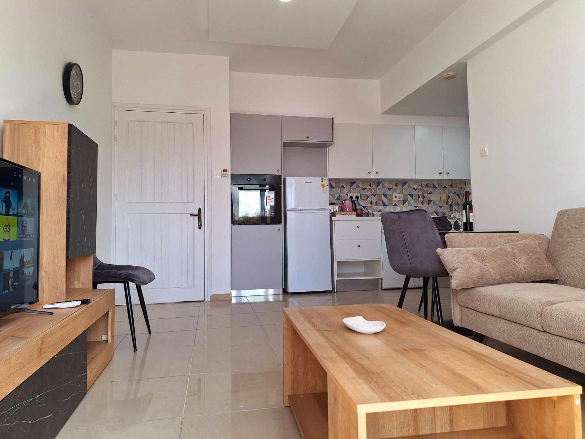 Stylish Apt Kato Paphos Close To Beach & Vibrant Harbor Life Exterior photo
